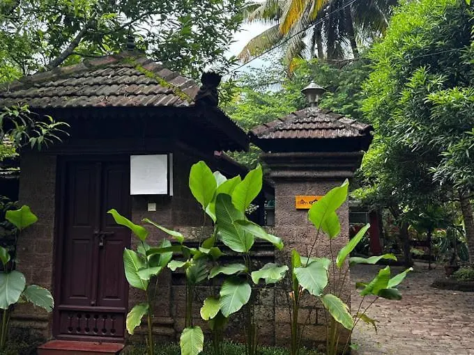 Illam Courtyard Heritage Bungalow L 4 Bhk Guruvāyūr Indie